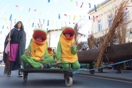 PUSTNI KARNEVAL PUSTOLETJE 69 FOTO LJUBO VUKELIČ
